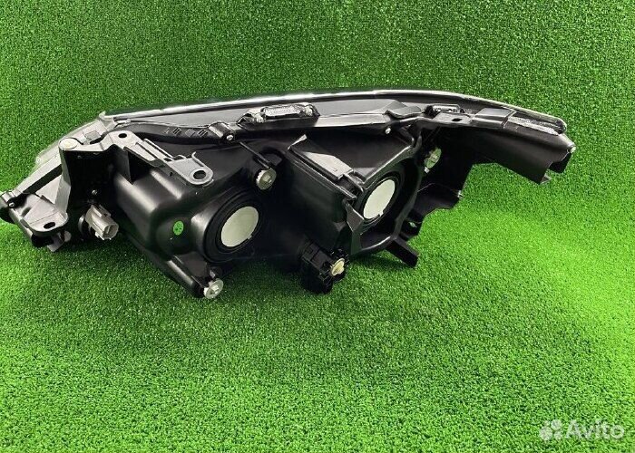 Фара правая Тойота Камри В50