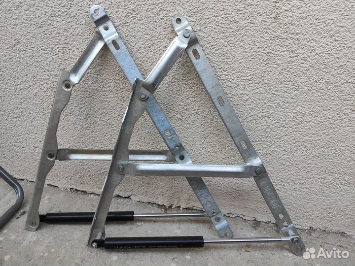 Механизм подъемный для кровати