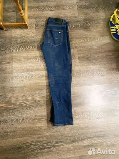 Джинсы weekend offender