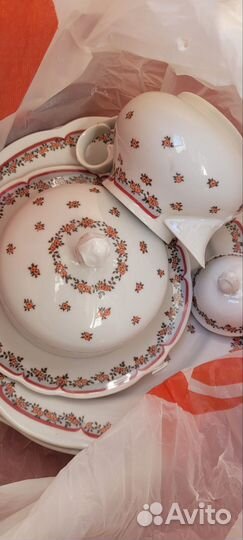 Набор столовой посуды на 12 персон гдр