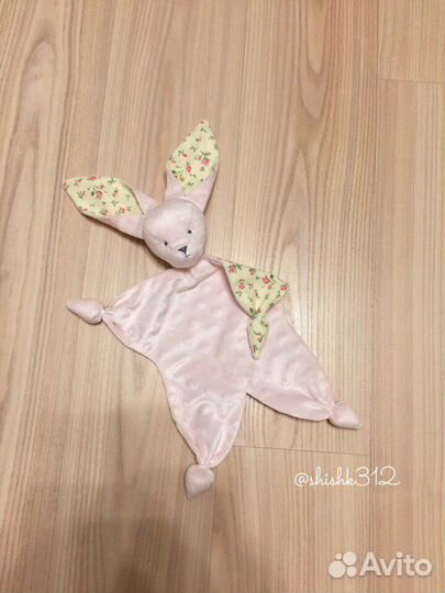 Зайка комфортер (зайка куски) -первая игрушка малы