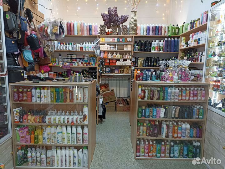 Косметика и парфюмерия Эйвон, Орифлейм