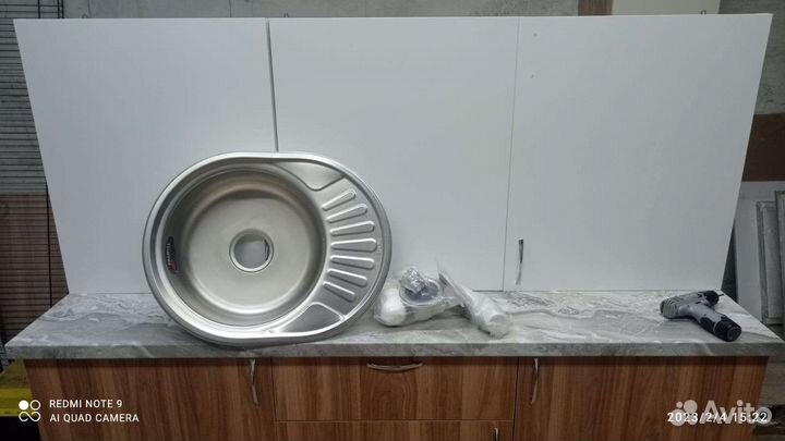 Кухонный гарнитур новый