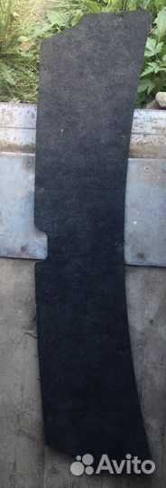 Обшивка крышки багажника Toyota Corolla 120