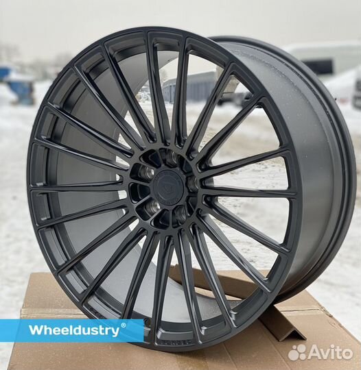 Кованые диски R20 Vossen Audi RS 7