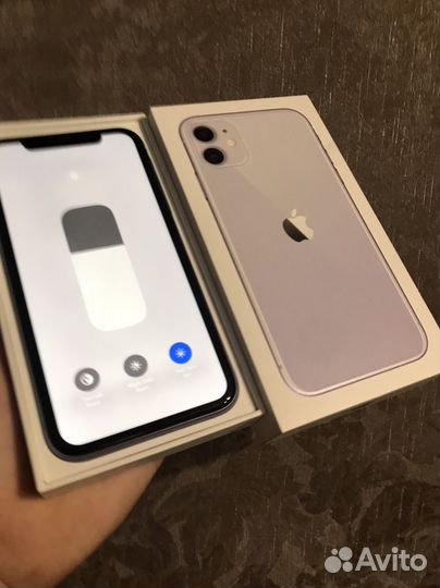 iPhone 11, 64 ГБ