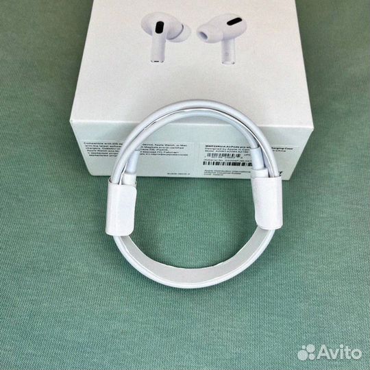 AirPods Pro 2: Ваш звуковой шедевр
