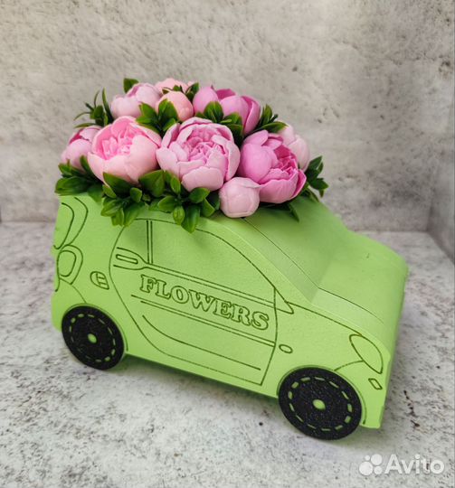 Букет из пионов