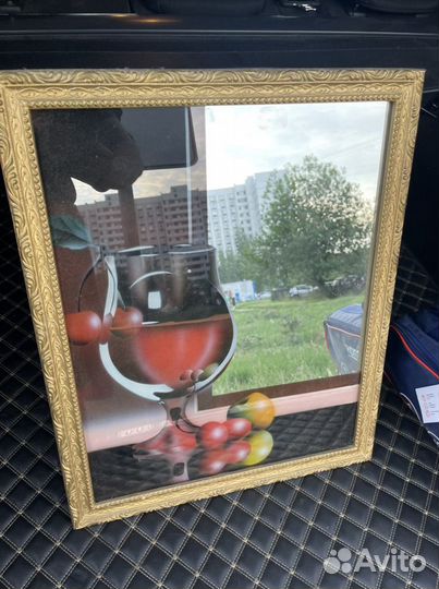 Зеркало настенное в раме