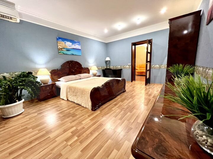 2-к. квартира, 110 м², 3/10 эт.