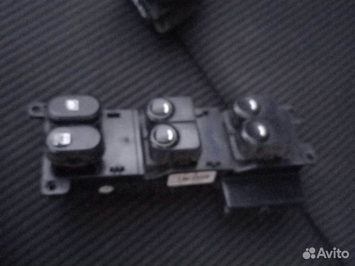 Блок кнопок на водительскую дверь hyundai kia