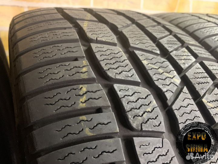 Continental ContiWinterContact TS 830 P 255/40 R18 99V