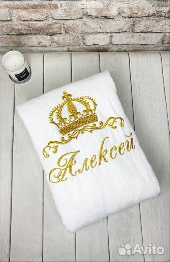 Халат с вышивкой