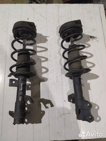 Стойка подвески Nissan Tiida хэтчбек 1 2008