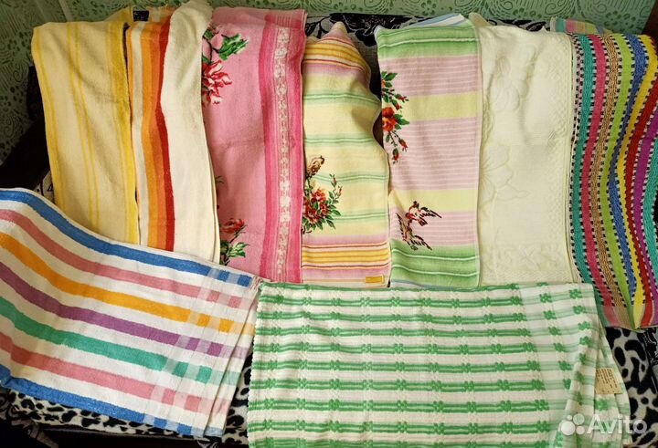 Махровые полотенца и простынь новые, СССР