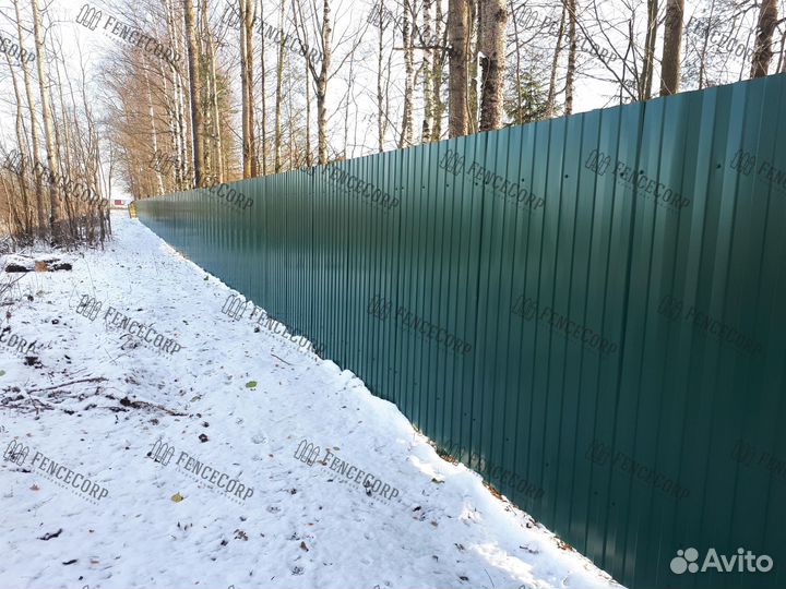 Забор из профнастила для дачи 2 м. 0.45 мм. C8