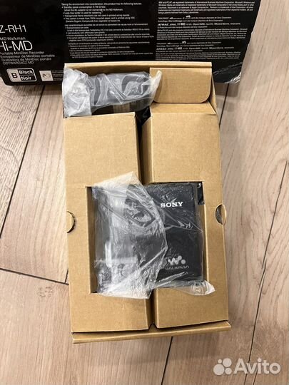 Sony MD walkman MZ-RH1