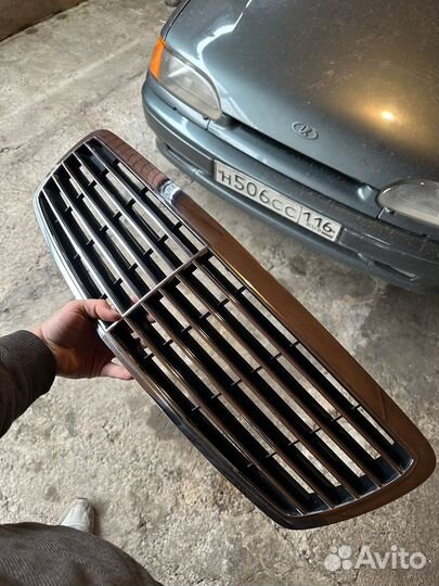 Решетка радиатора w211