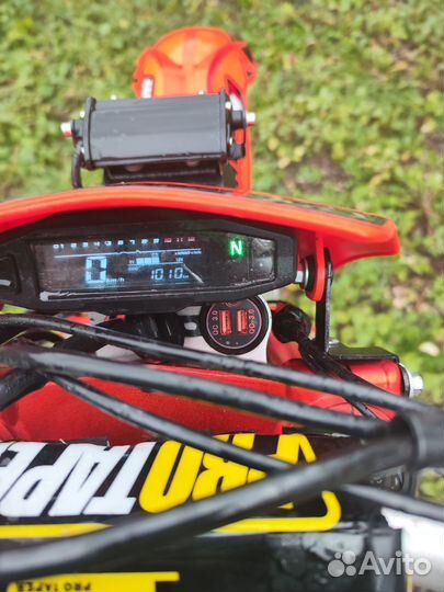 Zuumav CBS 300 / pro