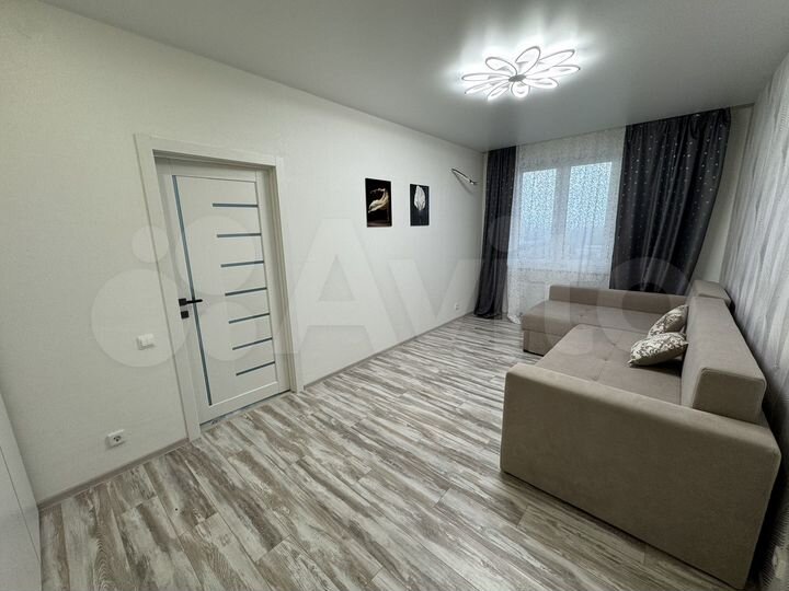 2-к. квартира, 55 м², 15/18 эт.