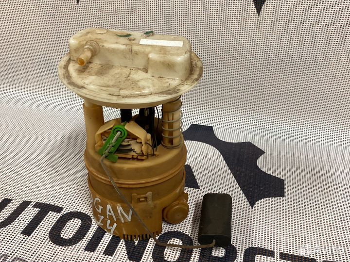 Бензонасос Renault 172024388R