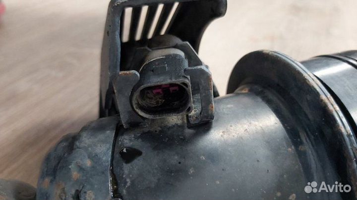 Стойка задняя правая Volkswagen Touareg 1 4.2 2006