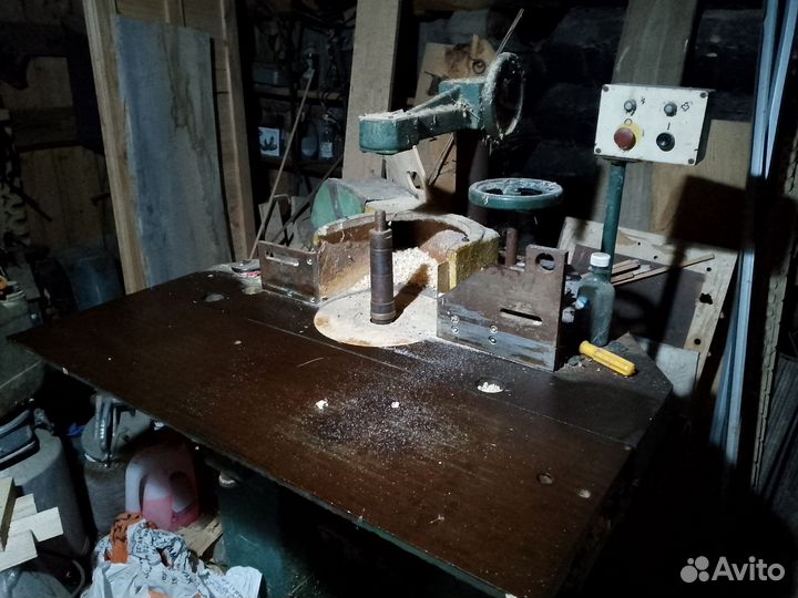 Станок вертикально-фрезерный ксз