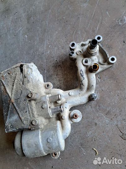 Корпус масляного фильтра Cadillac bls