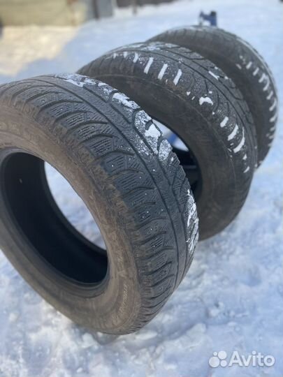 Bridgestone Ice Cruiser 5000 265/65 R17 110F