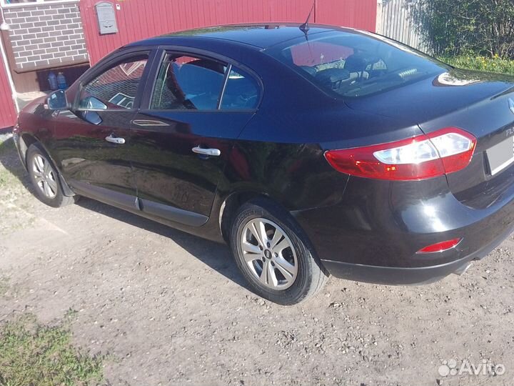 Renault Fluence 1.6 МТ, 2011, 230 000 км