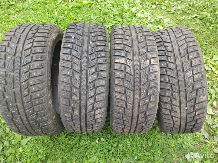 Kumho I'Zen KW22 205/55 R16 91T