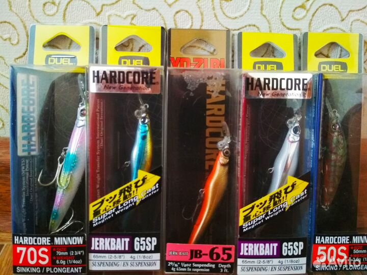 Новые японские воблеры в упаковке, 32шт