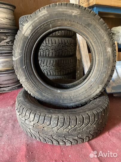 Nokian Tyres Hakkapeliitta C Van 185/75 R16C 102R