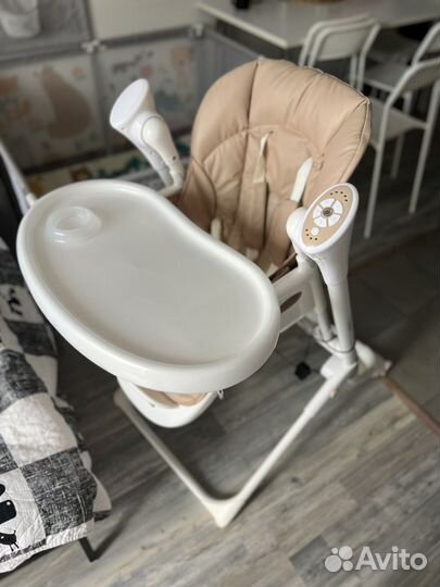 Стул для кормления Corrello Triumph