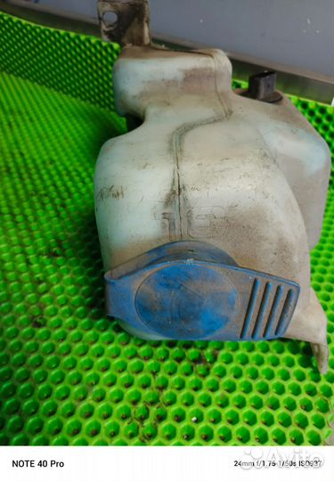 Бачок омывателя Фольксваген гольф 4