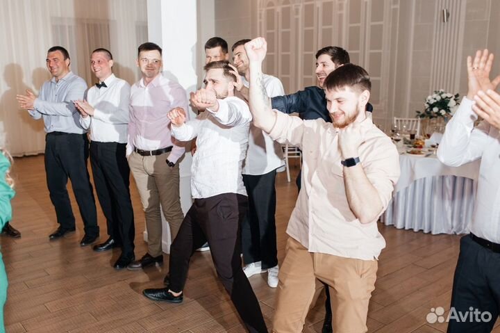 Профессиональный ведущий и диджей на праздник