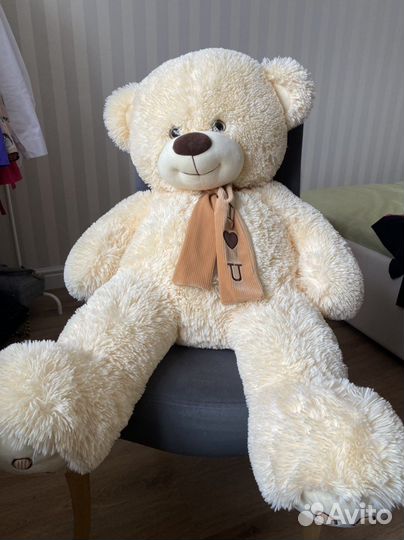 Плюшевый медведь