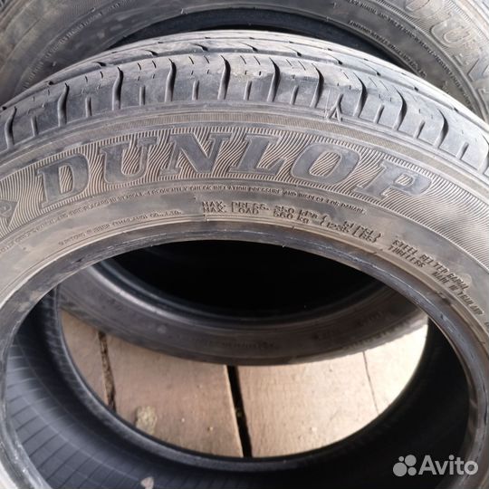 Dunlop DSV-01 195/60 R15
