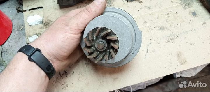 Помпа на daewoo nexia 16кл