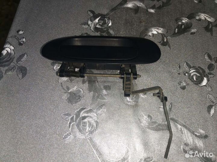 Ручка наружная двери задней правой. Ручка наружняя