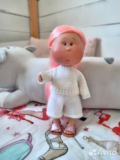 Одежда на куклу Миа