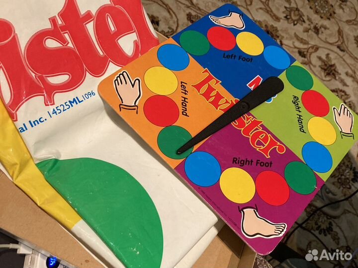 Игра twister твистер и настольный бильярд