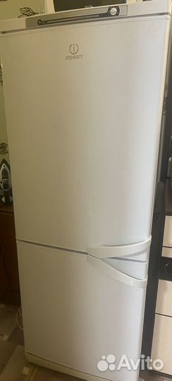 Холодильник indesit sb.1670.028