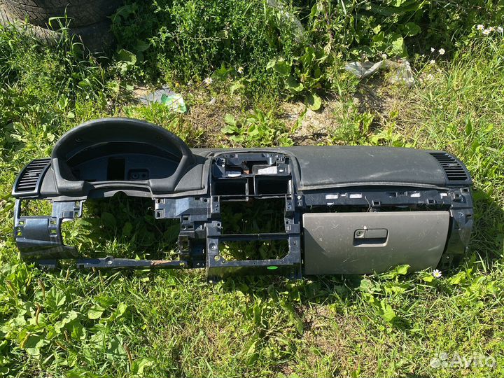 Торпедо mitsubishi galant 9 с airbag