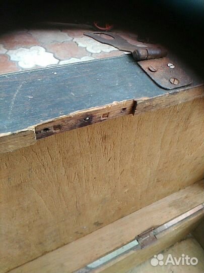 Раритетный винтажный чемодан