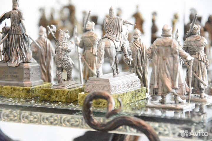 Оригинальные шахматы, ручная работа. Сувенир