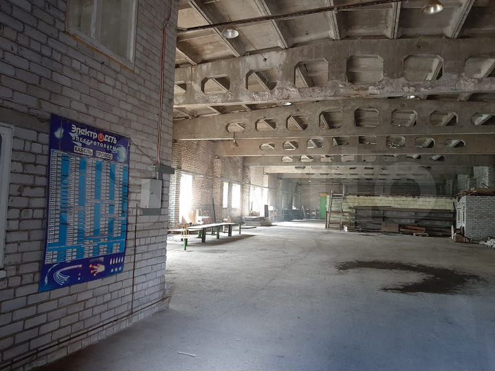 Склад, 1600 м²