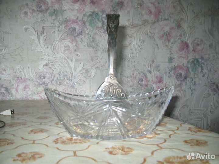 Хрустальная ладья с мельхиоровой ручкой СССР