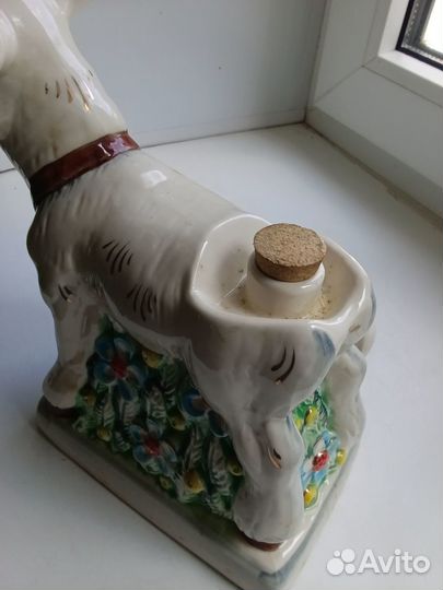 Фарфоровый козлёнок