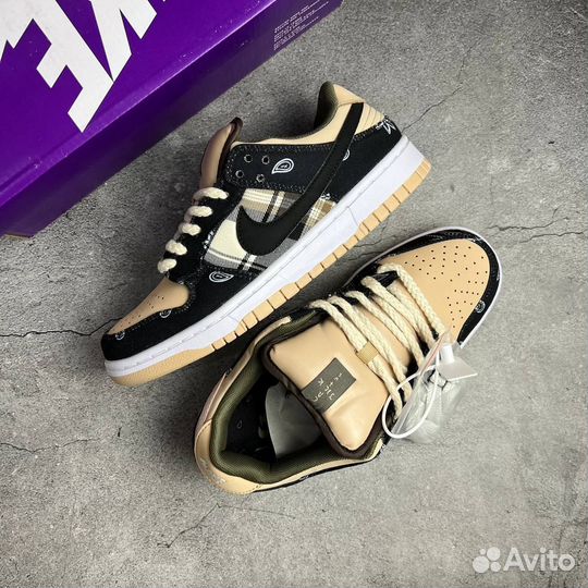Travis Scott x Nike SB Dunk Low Jackboys